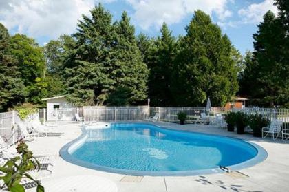 Peninsula Park-View Resort - image 10