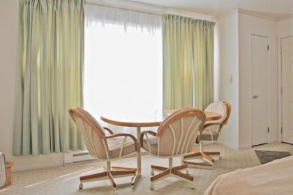 Peninsula Park-View Resort - image 6