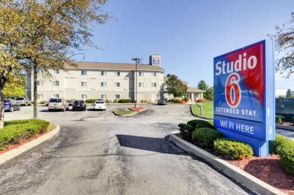 Studio 6-Fishers IN - Indianapolis - image 1
