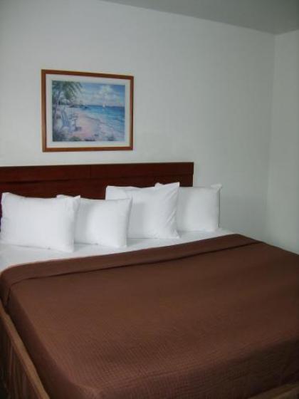 Sunstyle Suites - image 18