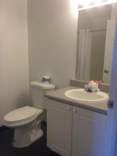 Sunstyle Suites - image 4
