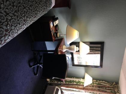 Days Inn by Wyndham Orlando Airport Florida Mall - image 16