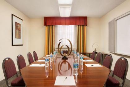 Country Inn & Suites by Radisson Miami (Kendall) FL - image 9