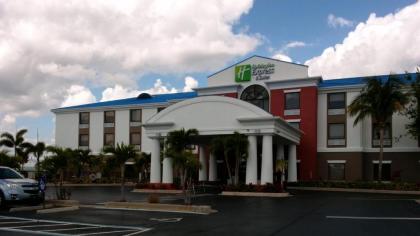 Holiday Inn Express Okeechobee Fl