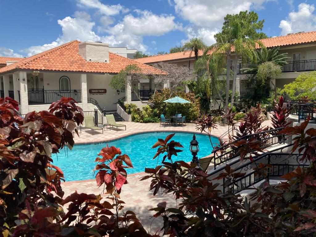 Red Roof Inn PLUS & Suites Tampa - main image