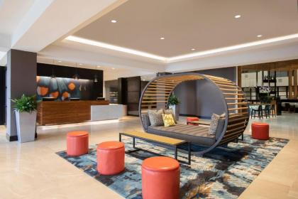 Embassy Suites Orlando - Airport - image 4