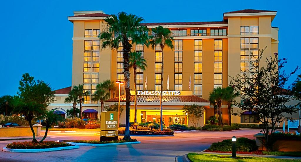 Embassy Suites by Hilton Orlando International Drive Convention Center - image 3