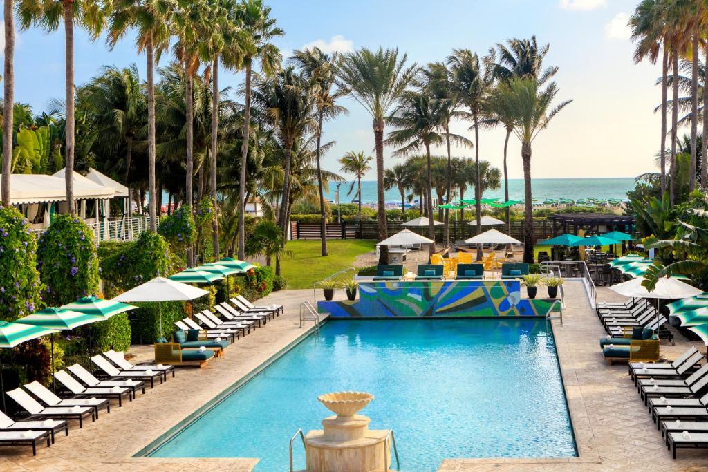 Kimpton Surfcomber Hotel an IHG Hotel - main image