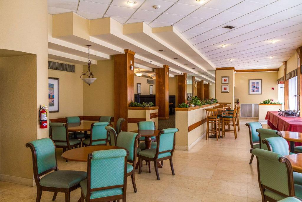 Rodeway Inn Miami I-95 - image 4