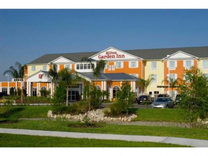 Hilton Garden Inn Lakeland - image 1