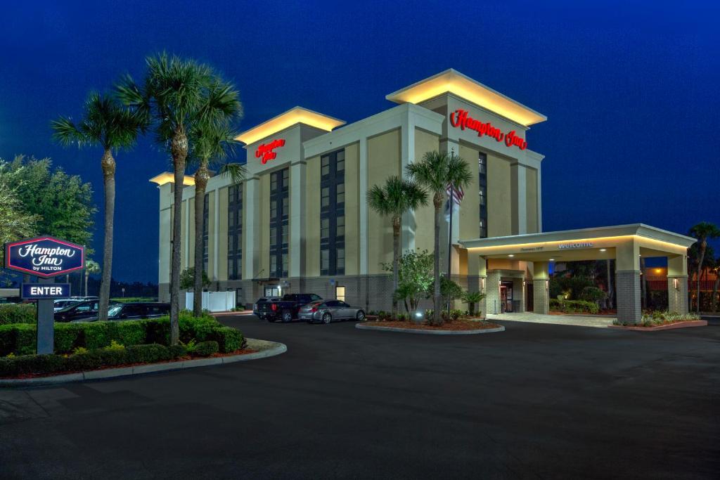 Hampton Inn Orlando-Maingate South - main image