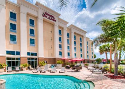 Hampton Inn  Suites Fort myers Colonial Boulevard Fort myers Florida