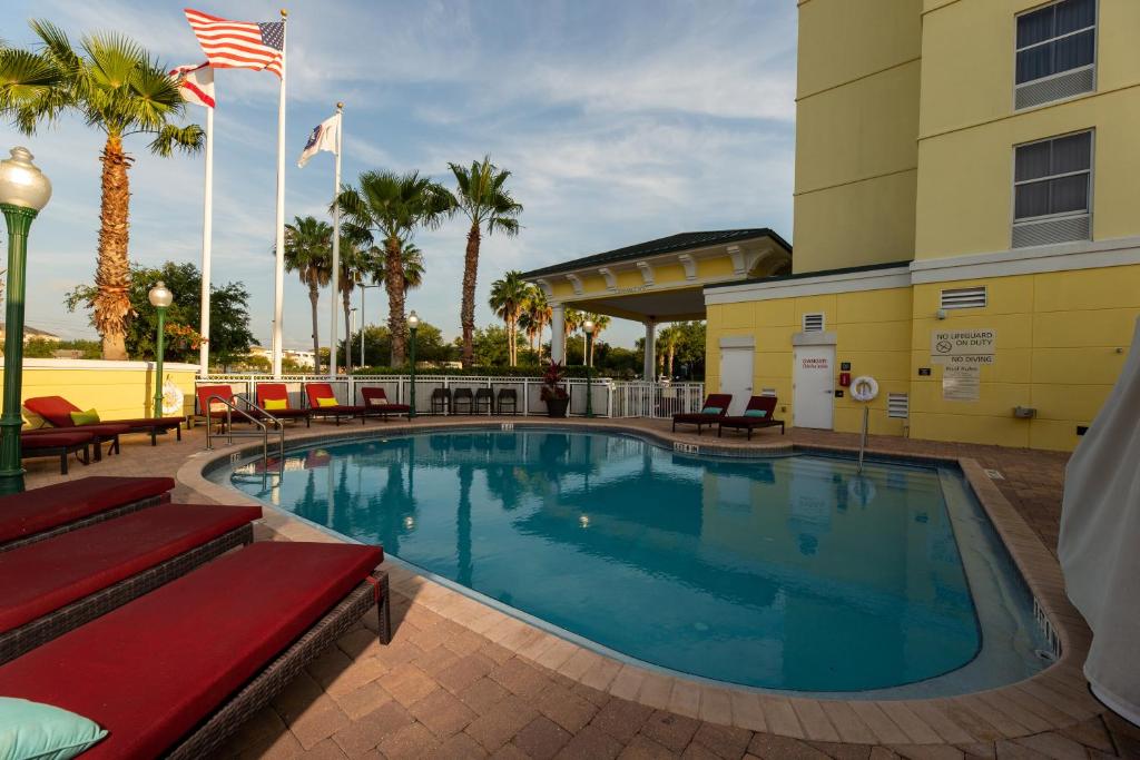 Hampton Inn & Suites Jacksonville Deerwood Park - main image