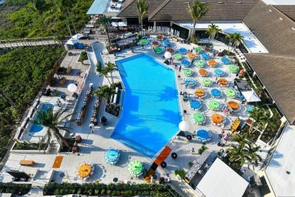 Hilton Marco Island Beach Resort and Spa - image 4