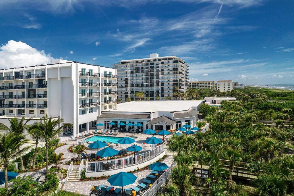 DoubleTree by Hilton Hotel Cocoa Beach Oceanfront - main image