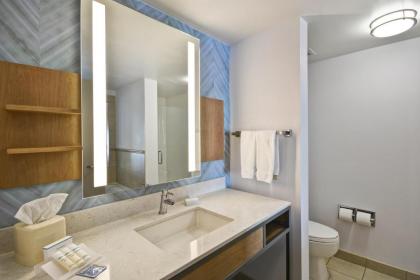 Hilton Garden Inn Panama City - image 5