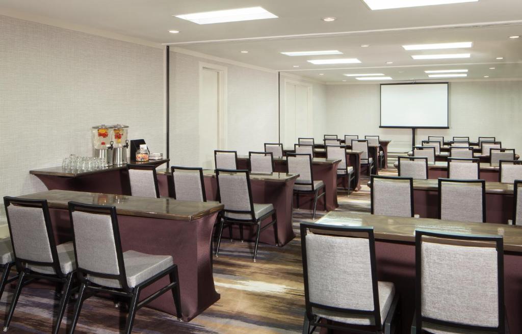 Hilton Tampa Airport Westshore - image 5