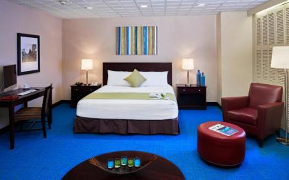 Miami International Airport Hotel - image 3