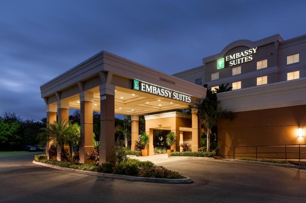 Embassy Suites Tampa - Brandon - image 2