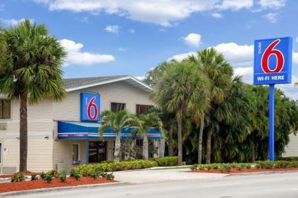 motel 6 Fort Lauderdale FL