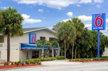 Motel 6-Fort Lauderdale FL