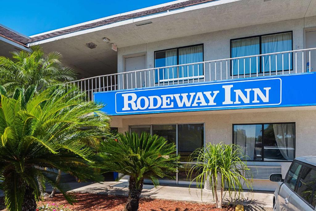 Rodeway Inn Kissimmee Main Gate West - main image
