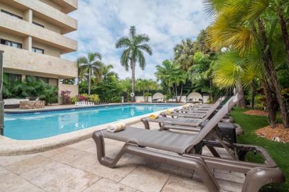 Regency Miami Airport