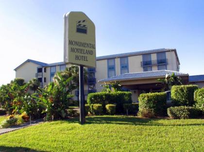 monumental movieland Hotel Orlando Florida