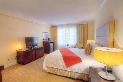 Sea View Hotel - image 3