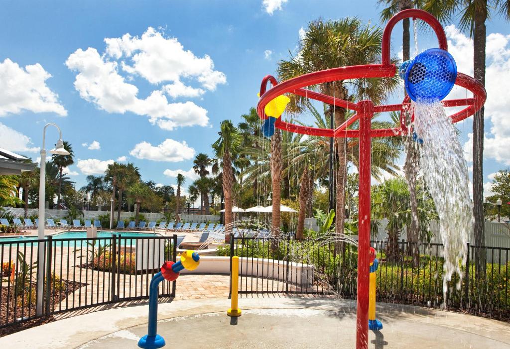 Four Points by Sheraton Orlando International Drive - image 2