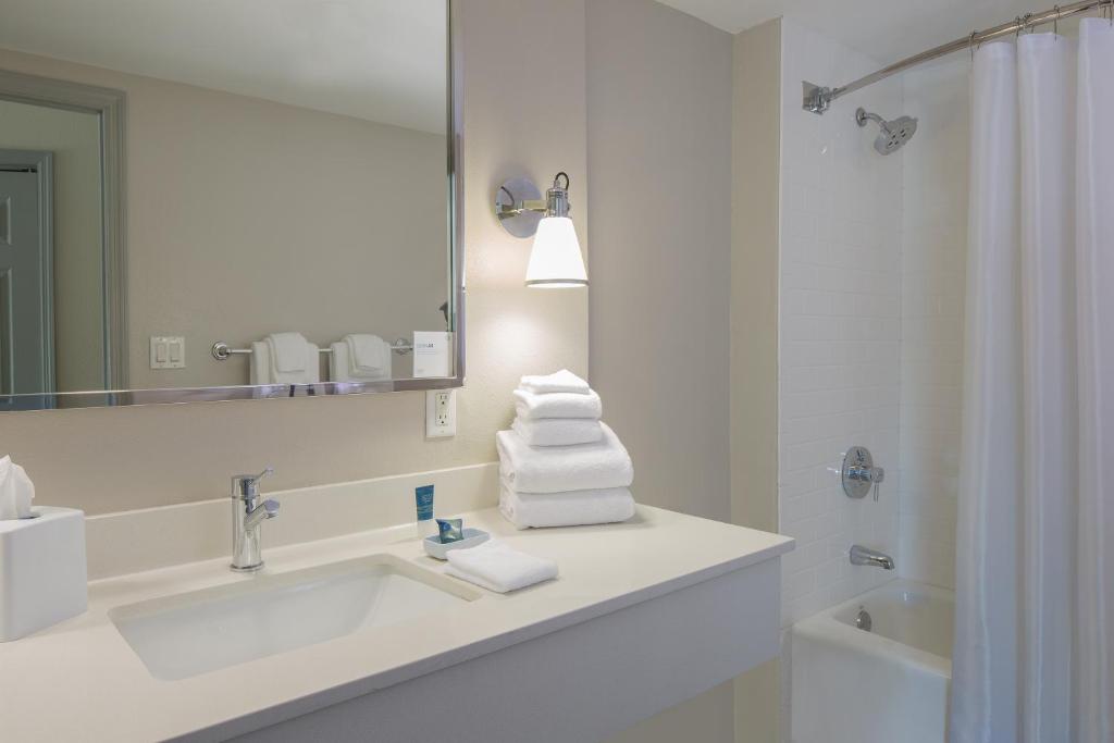 Four Points by Sheraton Orlando International Drive - image 5