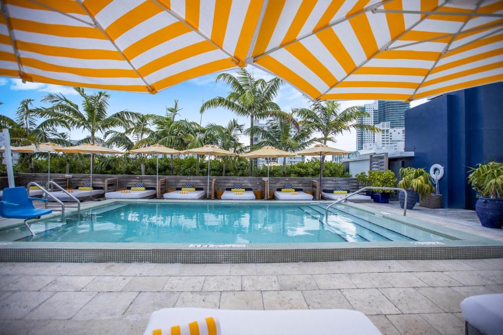 Catalina Hotel & Beach Club - main image