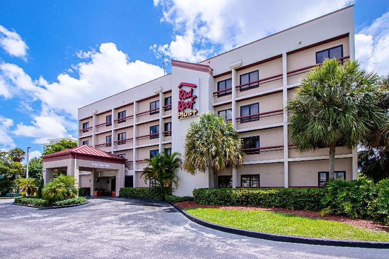 Red Roof PLUS+ Miami Airport - main image