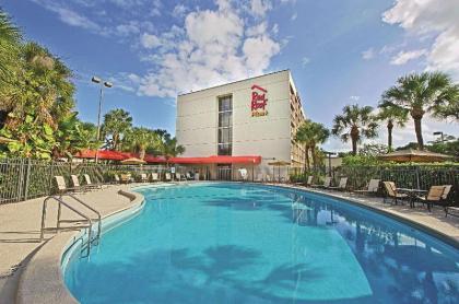 Red Roof PLUS+ Miami Airport - image 3