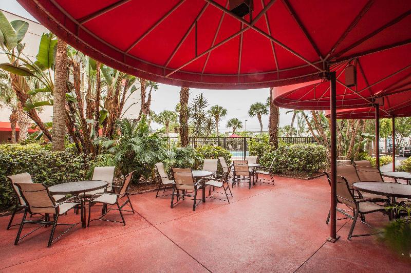 Red Roof PLUS+ Miami Airport - image 5