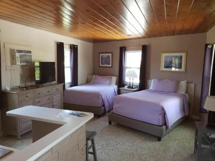 Siesta Motel - image 3