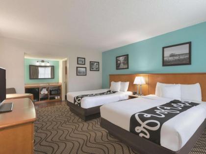 La Quinta Inn by Wyndham Cocoa Beach-Port Canaveral - image 4