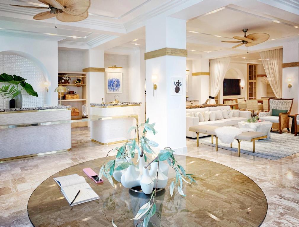 White Elephant Palm Beach - main image