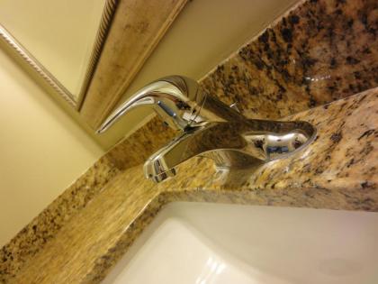 Oceans Beach Resort & Suites - image 2