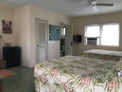 El Patio Motel - image 3