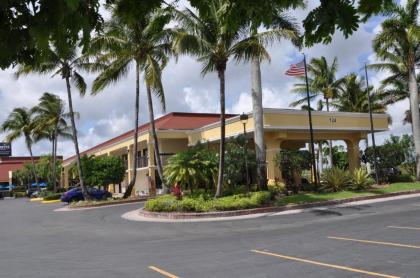 Days Inn by Wyndham Florida City - image 4