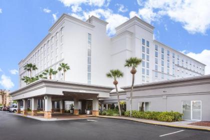 Holiday Inn  Suites Across From Universal Orlando an IHG Hotel Orlando Florida