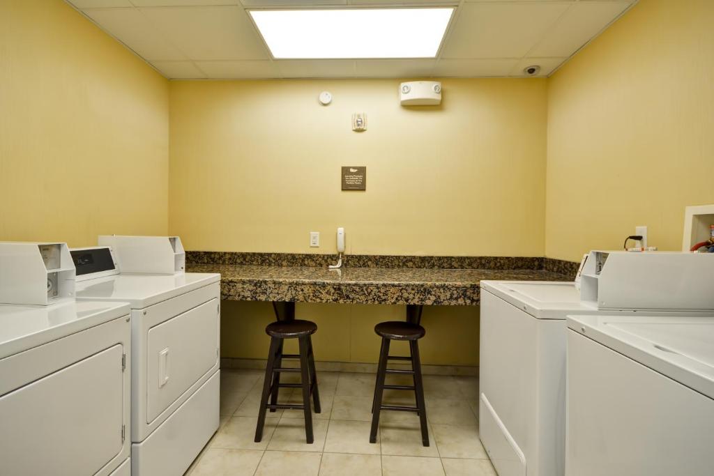 Homewood Suites by Hilton Lake Buena Vista - image 2