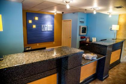 Holiday Inn Express Hotel & Suites Cocoa Beach an IHG Hotel - image 1