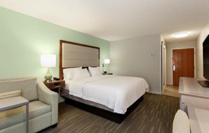 Hampton Inn Melbourne - image 3