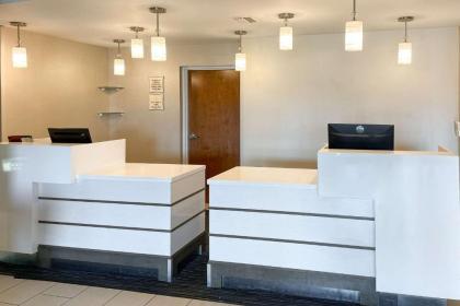 Comfort Inn & Suites Melbourne-Viera - image 2