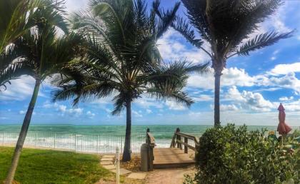 Holiday Inn Vero Beach-Oceanside an IHG Hotel - image 4