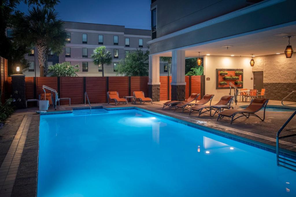 Holiday Inn Pensacola - University Area an IHG Hotel - image 5