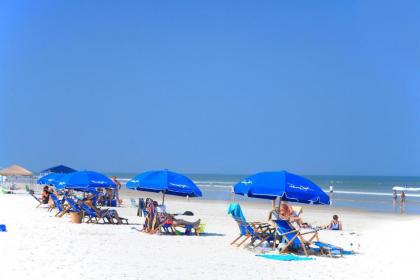 Guy Harvey Resort on Saint Augustine Beach - image 3