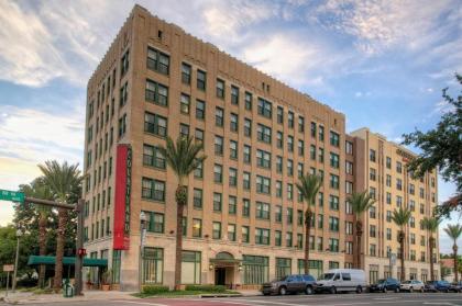 Courtyard by Marriott St. Petersburg Downtown